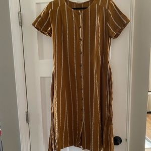 Altar’d state knee-length dress